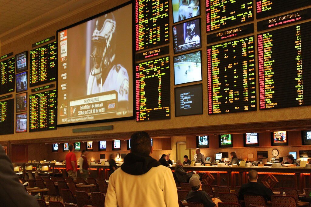 Sportsbooks set NFL week one lines following schedule release