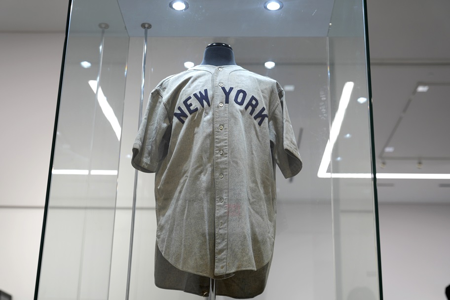 “Called Shot” Jersey from Babe Ruth Fetches Over $24 Million at Auction