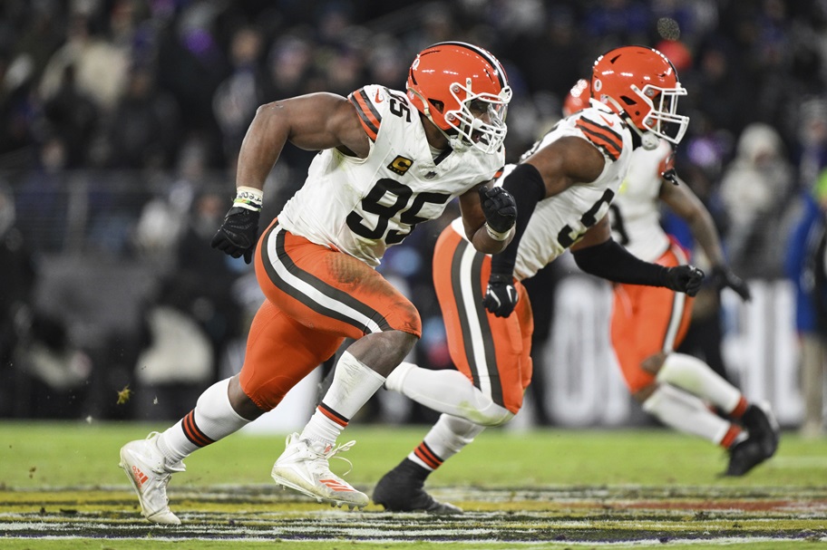 Myles Garrett Requests Trade out of Cleveland; Rams Shopping Cooper Kupp